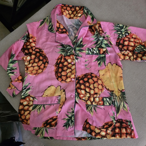 MATCHING SET! . - Picture 3 of 3